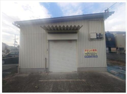 №2412 貸倉庫堺市北区百舌鳥梅町３丁２２坪