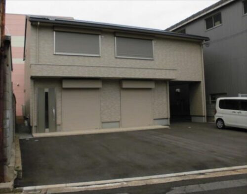 №2446 貸倉庫堺市堺区山本町６４坪